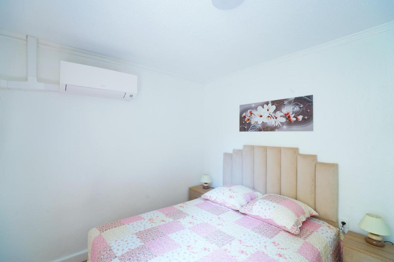 Appartement Du Forum,La Gare, 50 M2 , Climatisation, Garage, Cour Narbonne Exterior foto