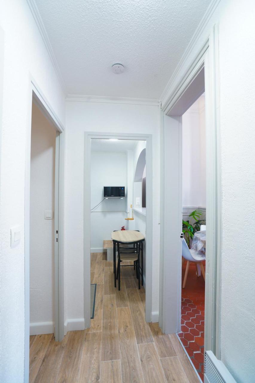 Appartement Du Forum,La Gare, 50 M2 , Climatisation, Garage, Cour Narbonne Exterior foto